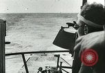 Standbild deutsche U-Boot U-564 Angriffe American sailing yacht Atlantik, 1942, aus Sekunde 46 historischem Filmmaterial Videoclip 65675062707