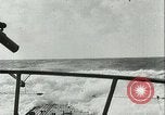 Standbild deutsche U-Boot U-564 Angriffe American sailing yacht Atlantik, 1942, aus Sekunde 49 historischem Filmmaterial Videoclip 65675062707