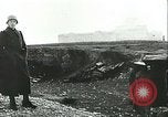 Standbild deutsche Beamte Tunesien Nordafrika, 1942, aus Sekunde 52 historischem Filmmaterial Videoclip 65675062708