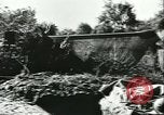 Standbild Deutsche Truppen in den Gräben und foxholes Tunesien Nordafrika, 1942, aus Sekunde 45 historischem Filmmaterial Videoclip 65675062709