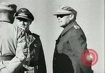 Standbild Deutsche offiziere Tunesien Nordafrika, 1942, aus Sekunde 46 historischem Filmmaterial Videoclip 65675062711