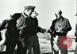 Standbild Deutsche offiziere Tunesien Nordafrika, 1942, aus Sekunde 50 historischem Filmmaterial Videoclip 65675062711