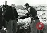 Standbild Deutsche offiziere Tunesien Nordafrika, 1942, aus Sekunde 55 historischem Filmmaterial Videoclip 65675062711