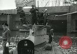 Immagine di Sommergibile tedesco di pattuglia Oceano atlantico, 1942, secondo 5 filmato di repertorio 65675062714
