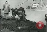 Immagine di Sommergibile tedesco di pattuglia Oceano atlantico, 1942, secondo 9 filmato di repertorio 65675062714