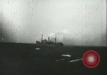 Immagine di Sommergibile tedesco di pattuglia Oceano atlantico, 1942, secondo 36 filmato di repertorio 65675062714