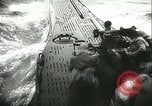 Immagine di Sommergibile tedesco di pattuglia Oceano atlantico, 1942, secondo 41 filmato di repertorio 65675062714