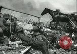 Image des soldats allemands à la rivière Don la Russie, 1942, de la seconde 48 séquences d'archives historiques vidéo 65675062716