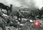 Image des soldats allemands à la rivière Don la Russie, 1942, de la seconde 52 séquences d'archives historiques vidéo 65675062716