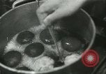 Standbild Deutsche Seeleute an Bord eines U-Bootes aus Nordamerika Saint Lawrence River North America, 1942, aus Sekunde 37 historischem Filmmaterial Videoclip 65675062717
