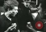 Standbild Deutsche Seeleute an Bord eines U-Bootes aus Nordamerika Saint Lawrence River North America, 1942, aus Sekunde 47 historischem Filmmaterial Videoclip 65675062717