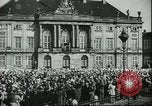 Image dignitaire Copenhague Danemark, 1942, de la seconde 62 séquences d'archives historiques vidéo 65675062741