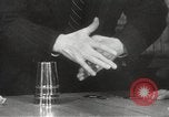 Standbild Deutsche Magier Deutschland, 1950, aus Sekunde 4 historischem Filmmaterial Videoclip 65675062746
