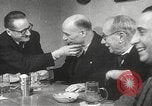 Standbild Deutsche Magier Deutschland, 1950, aus Sekunde 30 historischem Filmmaterial Videoclip 65675062746