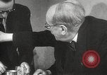 Standbild Deutsche Magier Deutschland, 1950, aus Sekunde 34 historischem Filmmaterial Videoclip 65675062746