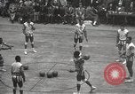 Standbild Basketball-Umzüge der Harlem Globetrotters White Plains New York USA, 1950, aus Sekunde 10 historischem Filmmaterial Videoclip 65675062747