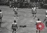 Standbild Basketball-Umzüge der Harlem Globetrotters White Plains New York USA, 1950, aus Sekunde 15 historischem Filmmaterial Videoclip 65675062747
