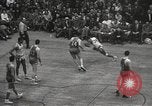 Standbild Basketball-Umzüge der Harlem Globetrotters White Plains New York USA, 1950, aus Sekunde 49 historischem Filmmaterial Videoclip 65675062747