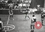 Image match de basket-ball d'exhibition Monticello New York USA, 1954, de la seconde 12 séquences d'archives historiques vidéo 65675062764