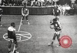 Image match de basket-ball d'exhibition Monticello New York USA, 1954, de la seconde 30 séquences d'archives historiques vidéo 65675062764