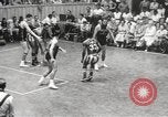 Image match de basket-ball d'exhibition Monticello New York USA, 1954, de la seconde 61 séquences d'archives historiques vidéo 65675062764