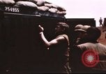 Image des Marines des États-Unis le Vietnam du Sud, 1968, de la seconde 3 séquences d'archives historiques vidéo 65675062767