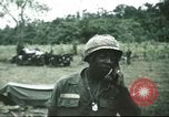 Image troupes de cavalerie de 1ère le Vietnam du Sud, 1966, de la seconde 37 séquences d'archives historiques vidéo 65675062769