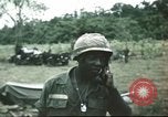 Image troupes de cavalerie de 1ère le Vietnam du Sud, 1966, de la seconde 38 séquences d'archives historiques vidéo 65675062769