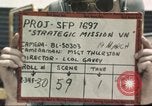 Standbild B-52D Stratofortress Thailand U-Tapao Air Base, 1968, aus Sekunde 3 historischem Filmmaterial Videoclip 65675062776