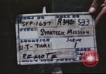 Standbild B-52D Stratofortress Thailand, 1968, aus Sekunde 4 historischem Filmmaterial Videoclip 65675062778