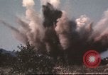 Standbild B-52D Stratofortress Thailand, 1968, aus Sekunde 61 historischem Filmmaterial Videoclip 65675062778