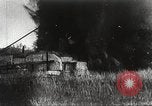 Standbild Armee Fotografen europäische Theater, 1944, aus Sekunde 10 historischem Filmmaterial Videoclip 65675062791