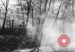Standbild Armee Fotografen europäische Theater, 1944, aus Sekunde 20 historischem Filmmaterial Videoclip 65675062791