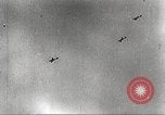 Standbild Armee Fotografen europäische Theater, 1944, aus Sekunde 23 historischem Filmmaterial Videoclip 65675062791