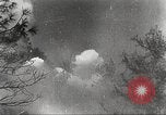 Standbild Armee Fotografen europäische Theater, 1944, aus Sekunde 27 historischem Filmmaterial Videoclip 65675062791
