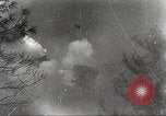 Standbild Armee Fotografen europäische Theater, 1944, aus Sekunde 30 historischem Filmmaterial Videoclip 65675062791