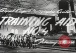 Standbild Ausbildung der US-Armee Fotografen United States USA, 1944, aus Sekunde 11 historischem Filmmaterial Videoclip 65675062792
