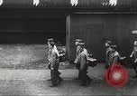 Standbild Ausbildung der US-Armee Fotografen United States USA, 1944, aus Sekunde 33 historischem Filmmaterial Videoclip 65675062792