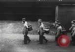 Standbild Ausbildung der US-Armee Fotografen United States USA, 1944, aus Sekunde 34 historischem Filmmaterial Videoclip 65675062792