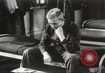 Standbild Armee Fotografen United States USA, 1944, aus Sekunde 7 historischem Filmmaterial Videoclip 65675062793
