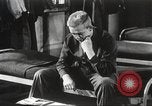 Standbild Armee Fotografen United States USA, 1944, aus Sekunde 8 historischem Filmmaterial Videoclip 65675062793