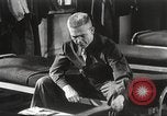 Standbild Armee Fotografen United States USA, 1944, aus Sekunde 13 historischem Filmmaterial Videoclip 65675062793
