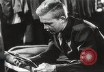 Standbild Armee Fotografen United States USA, 1944, aus Sekunde 37 historischem Filmmaterial Videoclip 65675062793