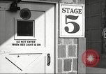 Standbild erste Motion Picture Einheit Culver City California USA, 1944, aus Sekunde 29 historischem Filmmaterial Videoclip 65675062795