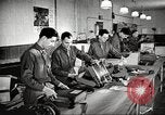 Image US Army des films aux troupes au cours Seconde Guerre Mondiale United States USA, 1943, de la seconde 4 séquences d'archives historiques vidéo 65675062807