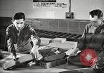 Image US Army des films aux troupes au cours Seconde Guerre Mondiale United States USA, 1943, de la seconde 48 séquences d'archives historiques vidéo 65675062807