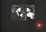 Image le personnel de service américaine regarder des films pendant Seconde Guerre Mondiale théâtre du Pacifique, 1943, de la seconde 14 séquences d'archives historiques vidéo 65675062810