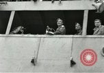 Standbild USA Soldaten Le Havre Frankreich, 1945, aus Sekunde 6 historischem Filmmaterial Videoclip 65675062815