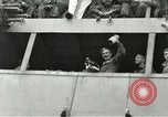 Standbild USA Soldaten Le Havre Frankreich, 1945, aus Sekunde 12 historischem Filmmaterial Videoclip 65675062815