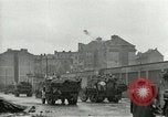 Immagine di Xvi Divisione Corazzate accolti da i cittadini della Repubblica ceca Pilsen Cecoslovacchia, 1945, secondo 19 filmato di repertorio 65675062817